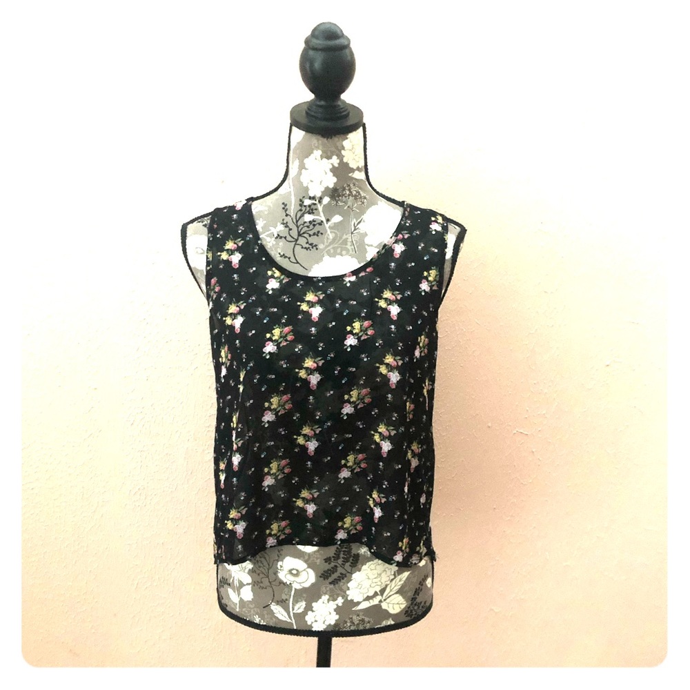 Wet Seal split back tank top